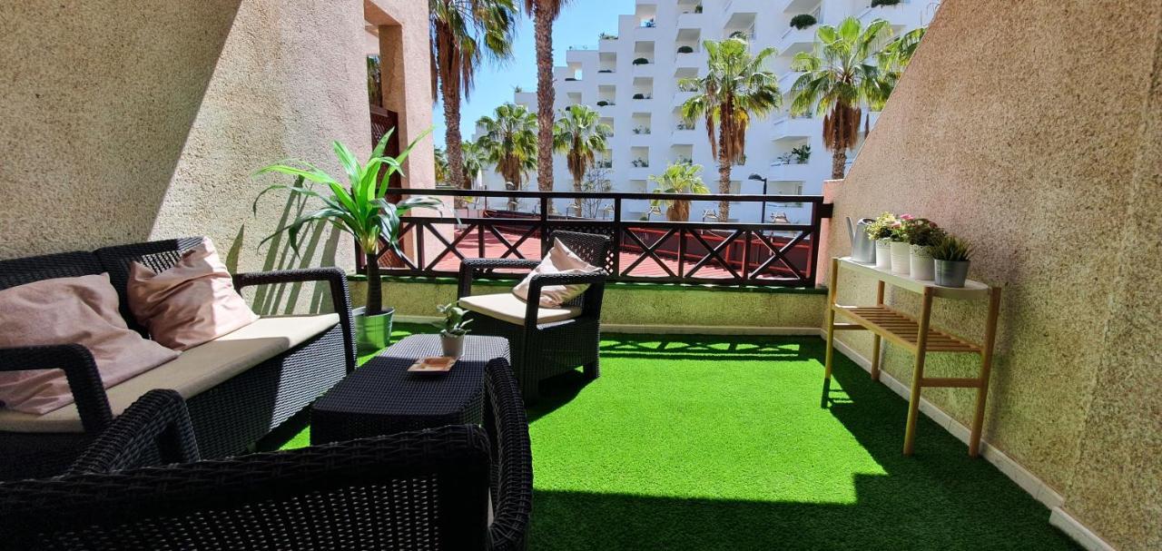 Spectacular Renovated Apartment, 5 Min To Camison Beach, With Aircon อาโรนา ภายนอก รูปภาพ